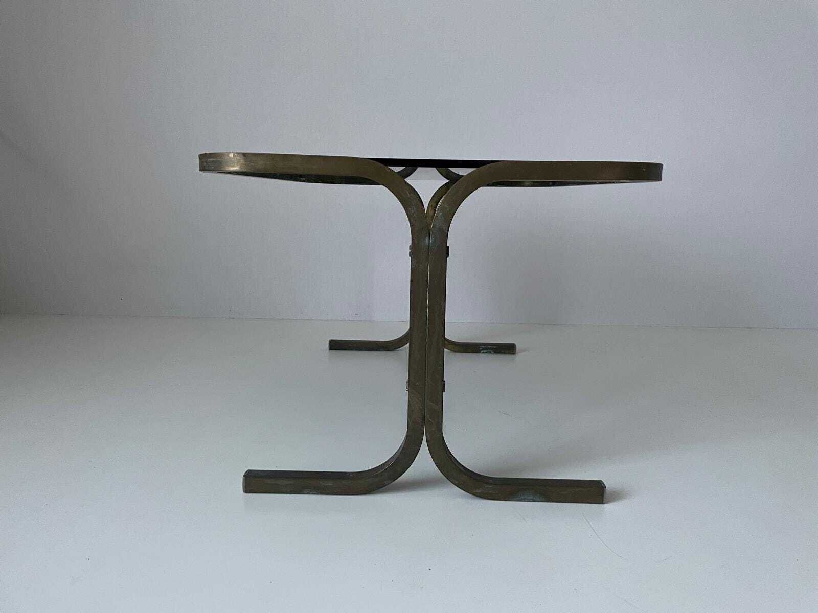 Mid Century Modern Green Glass Top And Brass Body Pair Of Side Tables, 1950s, Italy photo vintage