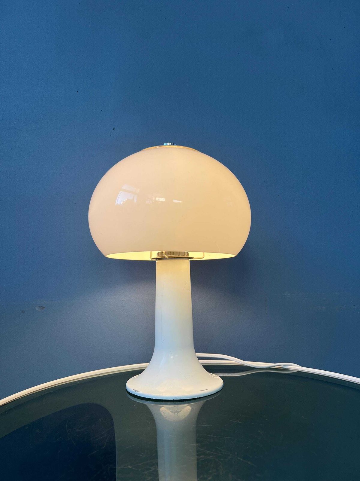 Mid Century Herda Space Age Mushroom Tafellamp photo Verlichting
