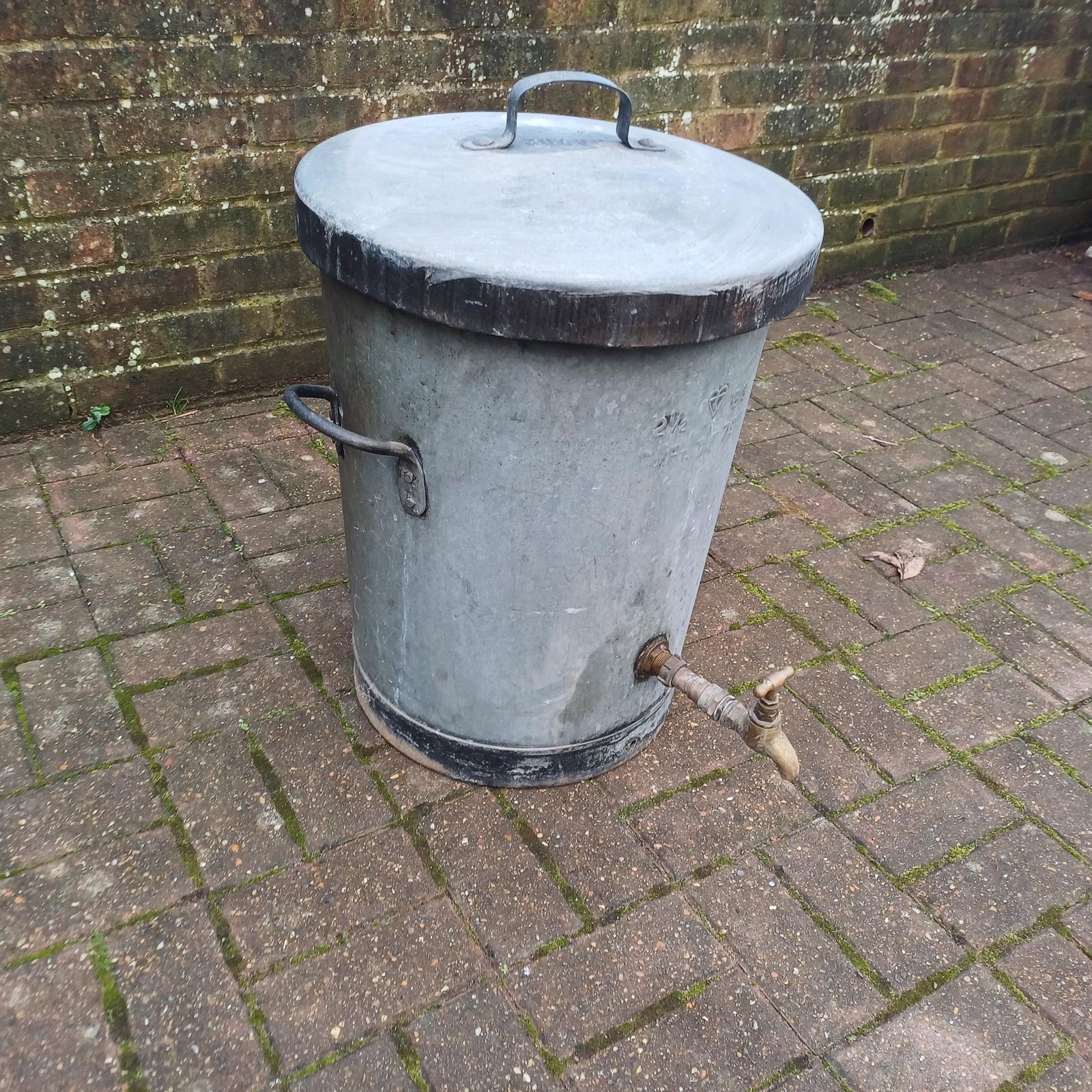 Zinc Agricultural Statement Planter Milk Churn Dairy Equipment Fermentation Vessel photo furniture