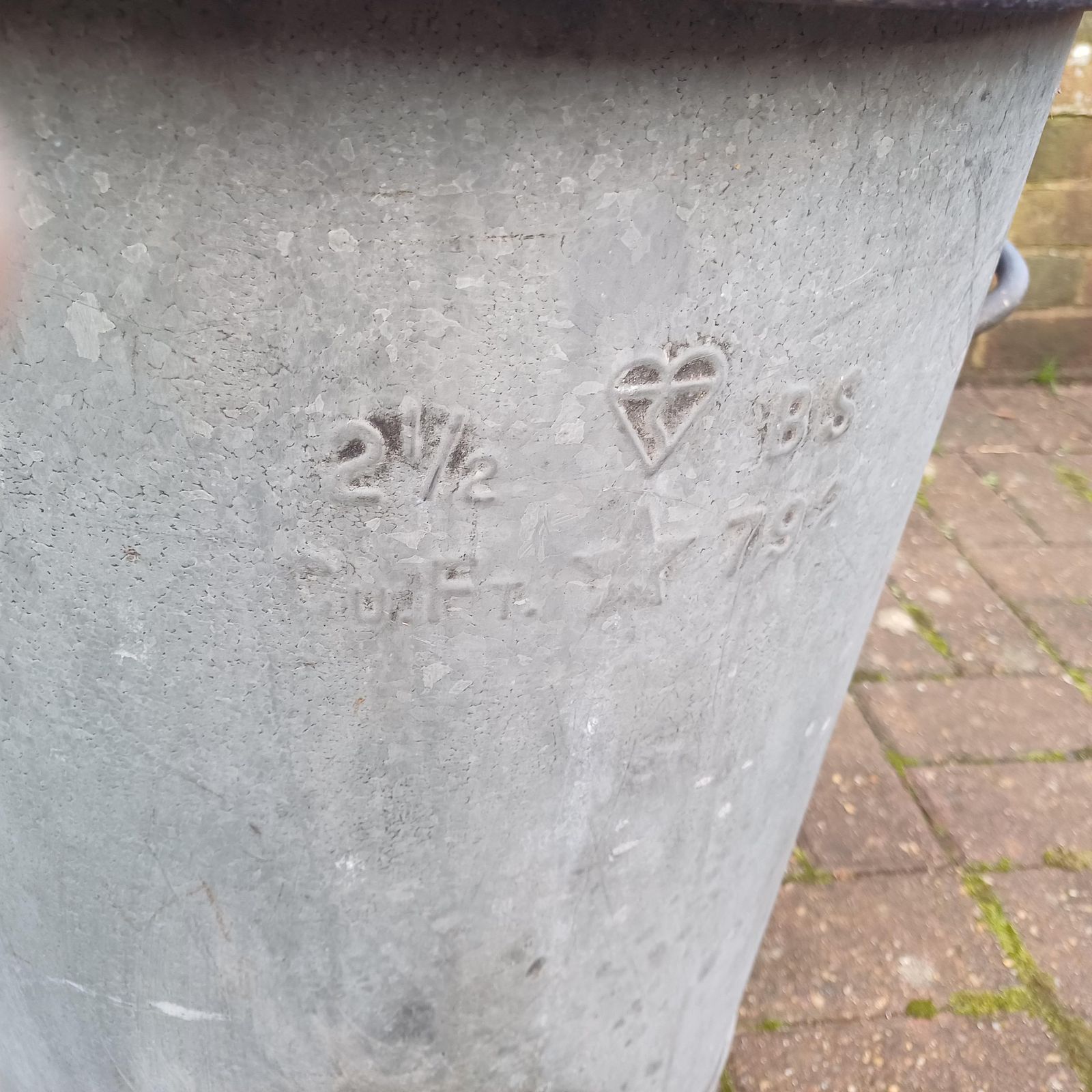 Zinc Agricultural Statement Planter Milk Churn Dairy Equipment Fermentation Vessel photo vinterior