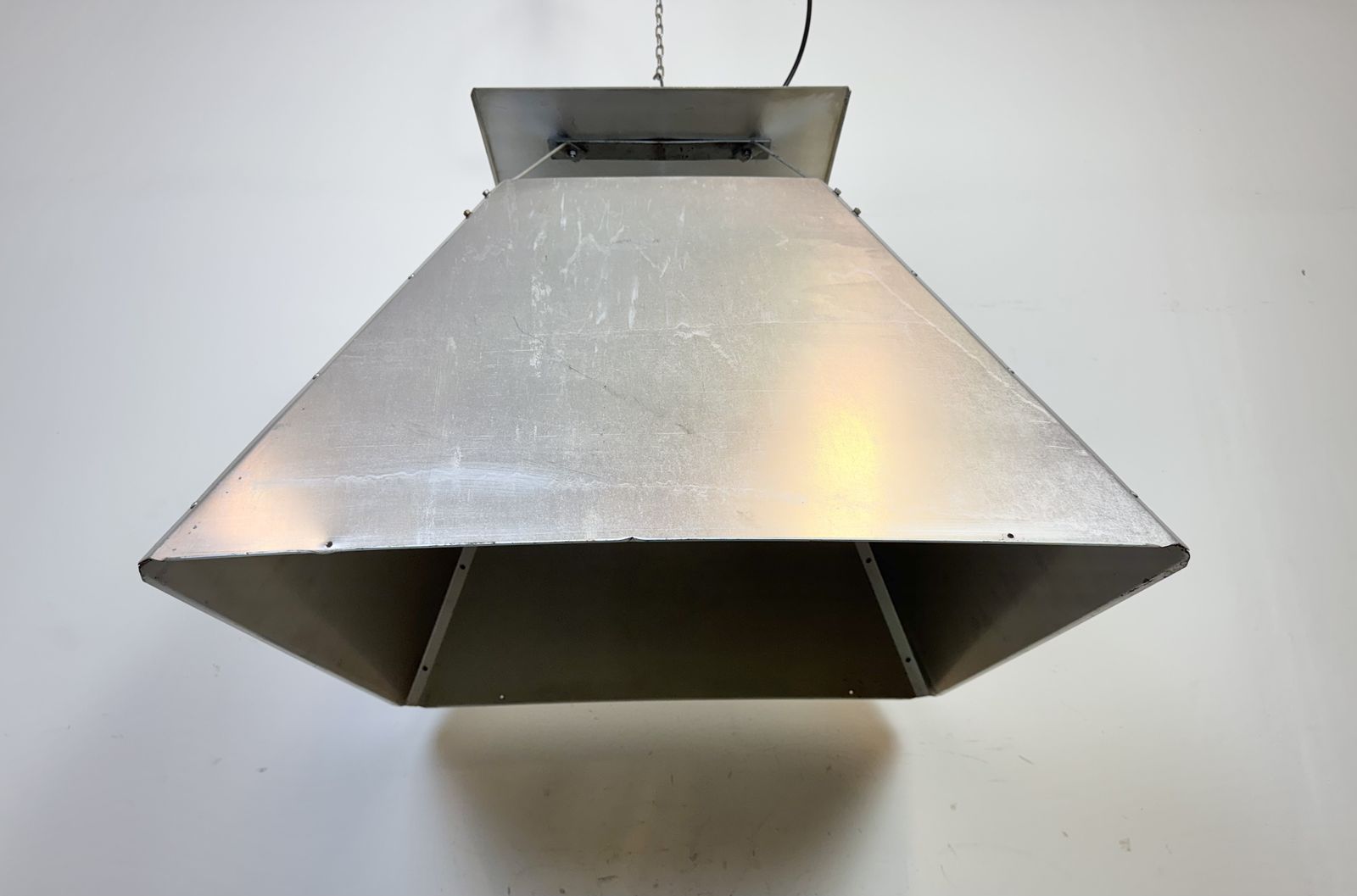 photo furniture Large Silver Industrial Factory Pendant Lamp From Elektrosvit, 1970s, 89x