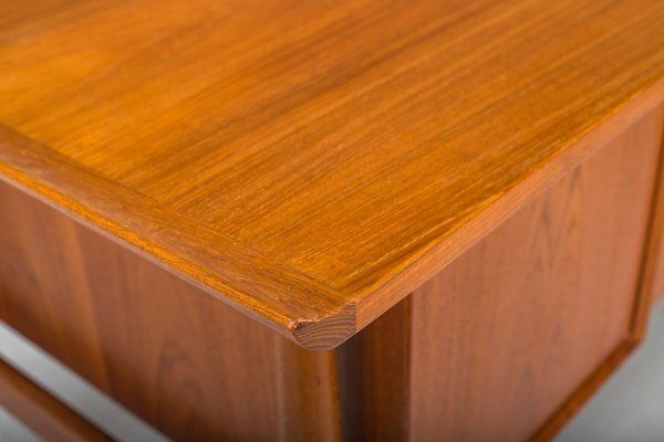 Danish Teak Executive Desk By Arne Vodder For H.P. Hansen, 1960s photo Furniture