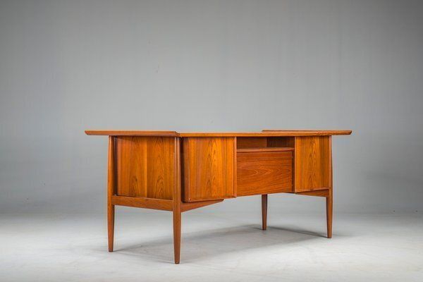 Danish Teak Executive Desk By Arne Vodder For H.P. Hansen, 1960s photo 2675.0