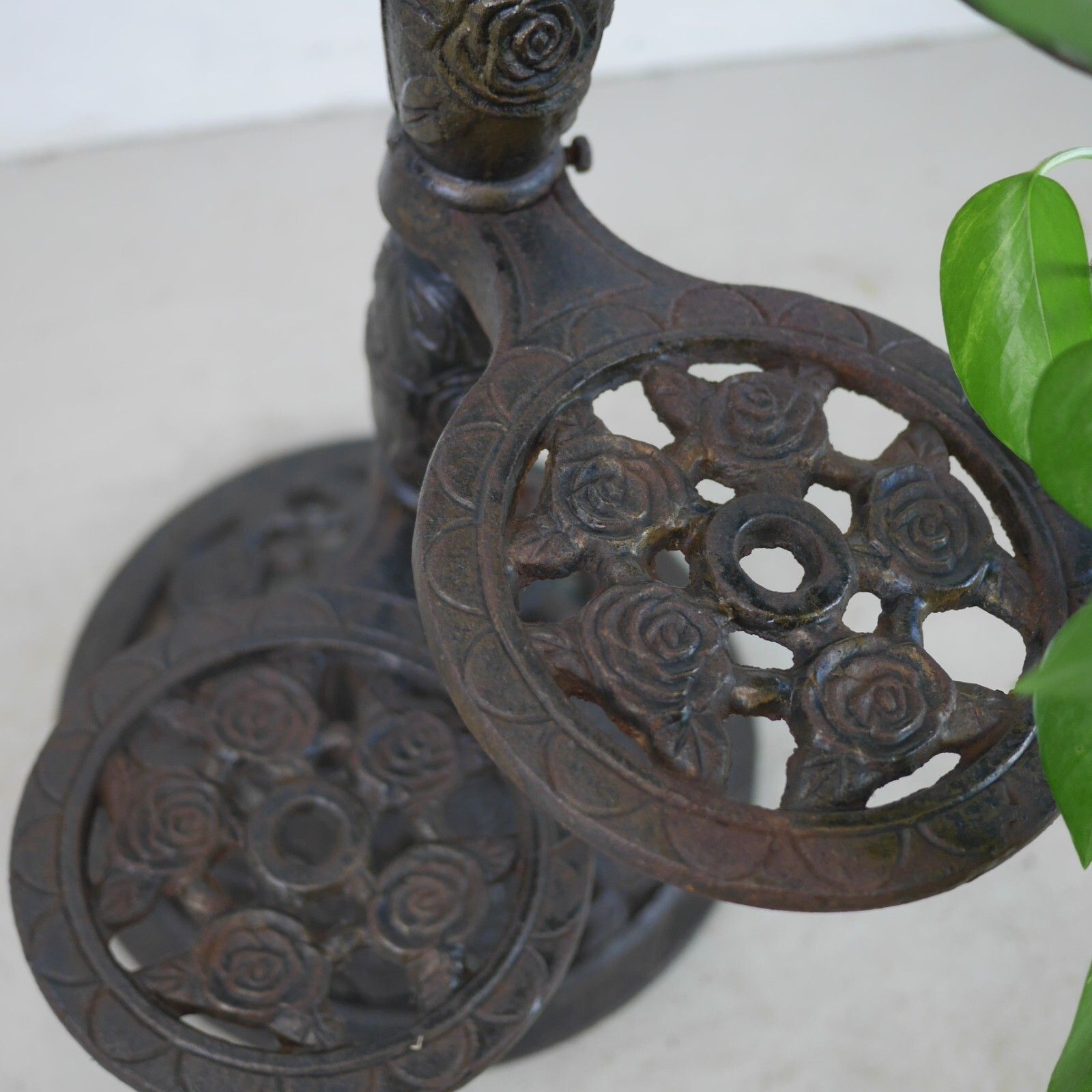 Vintage Adjustable Cast Iron 3 Tier Plant Stand Floral #102788 photo Home Decor