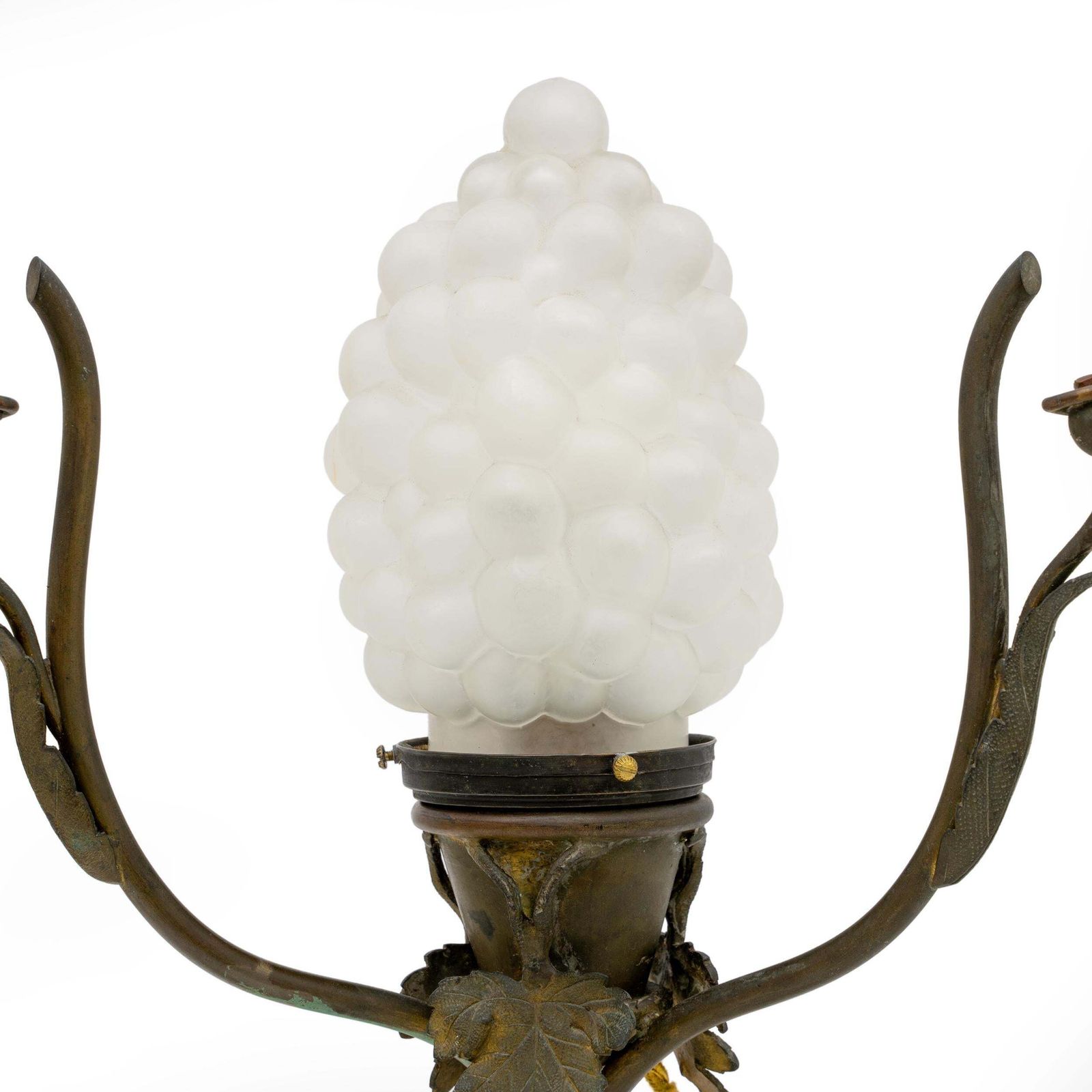 photo furniture émile Gallé Art Nouveau Cameo Bulb Glass And Bronze Table Lamp, France 1900