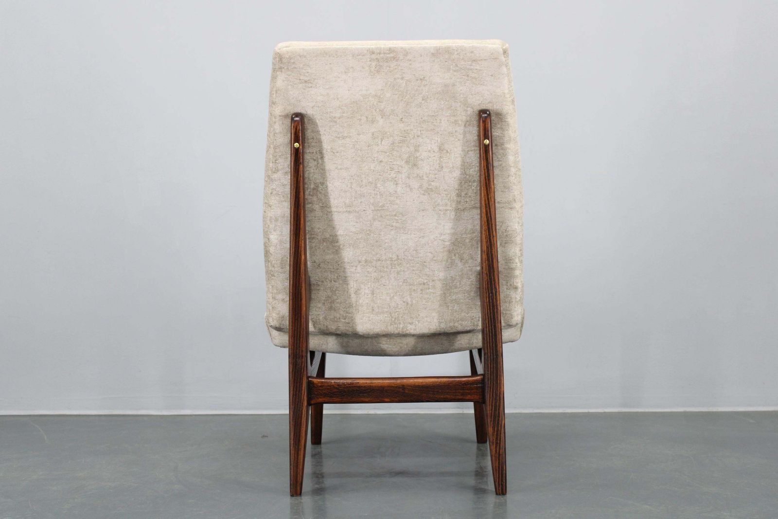 3230.0 1970s Set Of Eight Restored Dining Chairs, Czechoslovakia photo