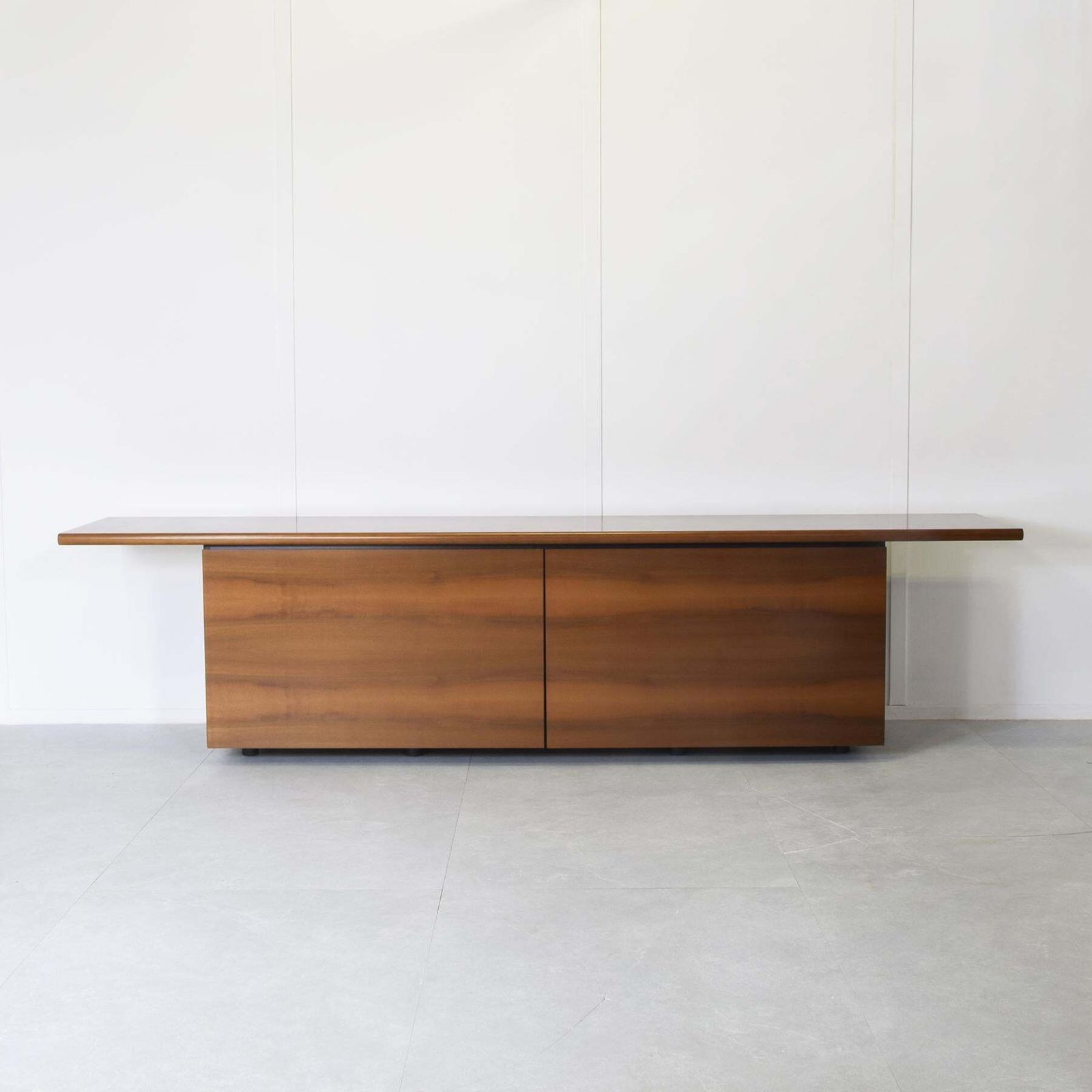 Giotto Stoppino Ludovico Acerbis Sheraton Sideboard 1980s. photo Furniture