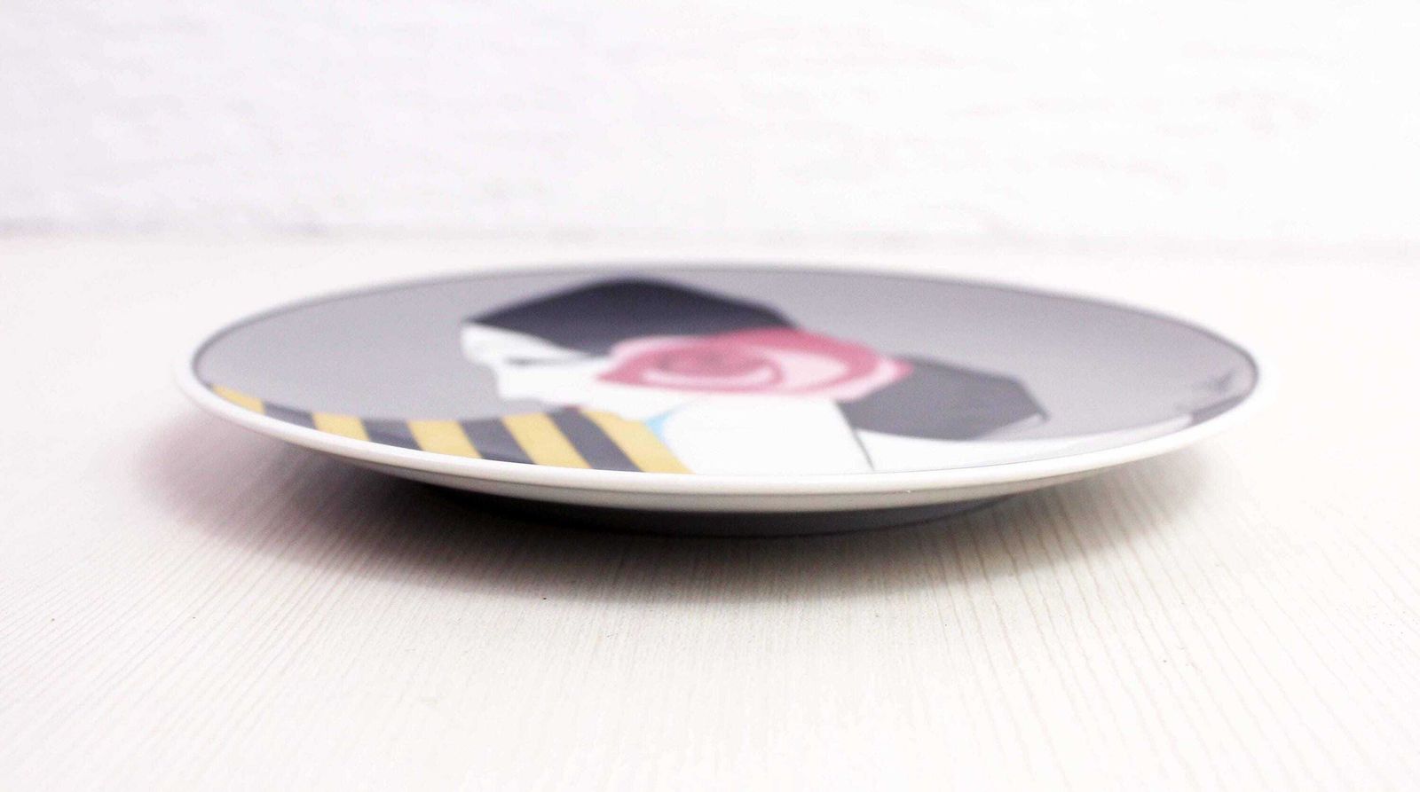photo for sale Art Deco Plate With A Representation Of Roberto Tortoli