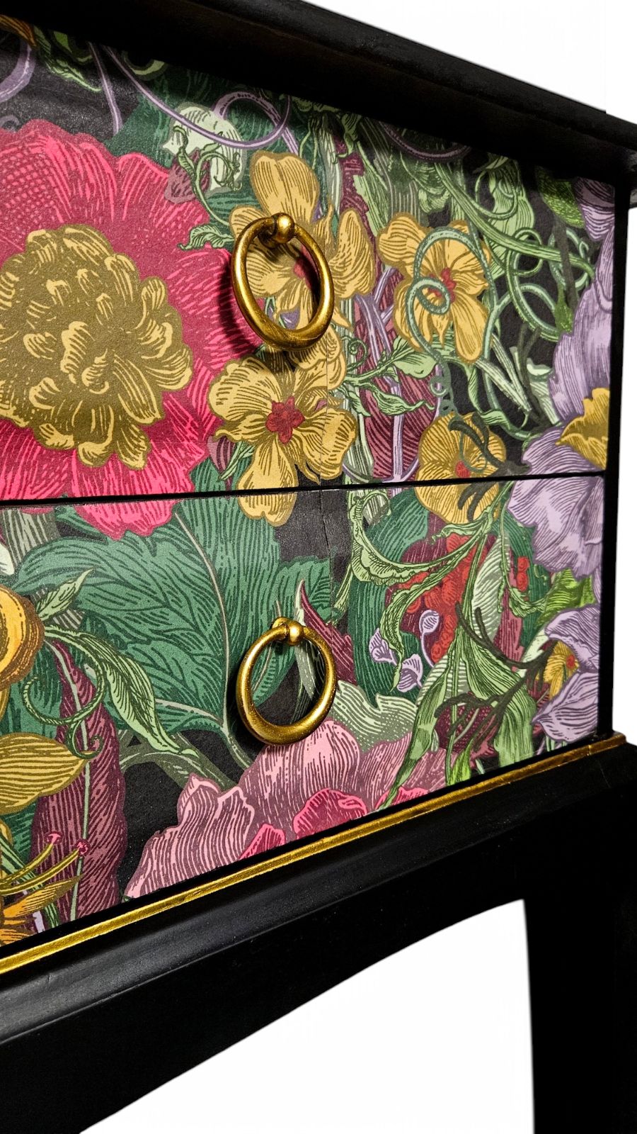Furniture Luxury Vintage Sideboard/ Chest Of Drawers With Timorous Beasties Berkley Blooms photo