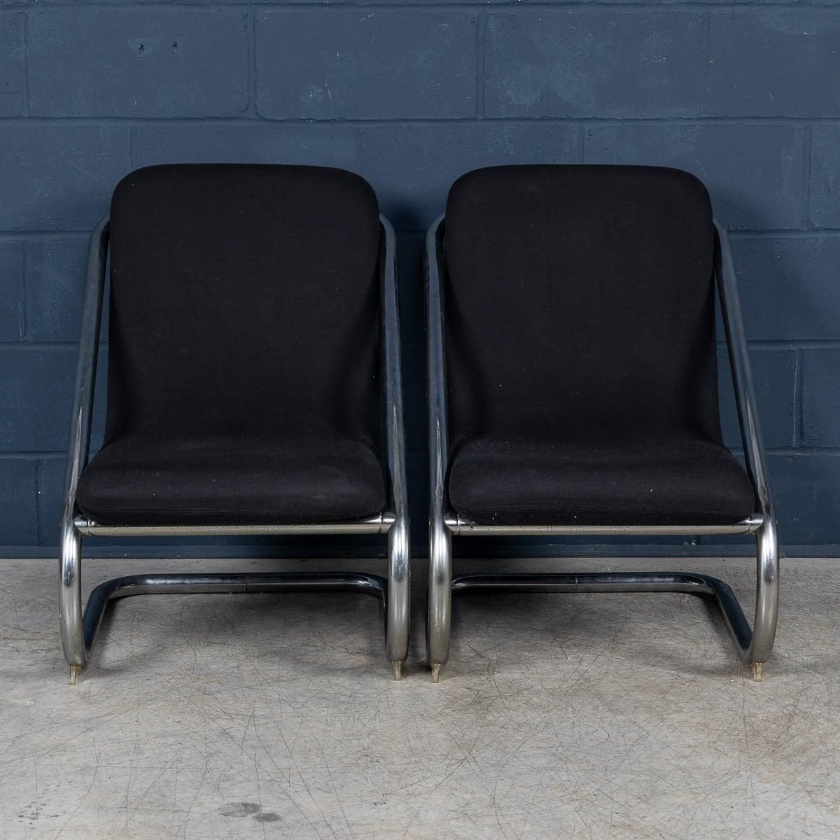 20th Century Italian Pair Of Tubular Framed Lounge Chairs C.1980 photo for sale