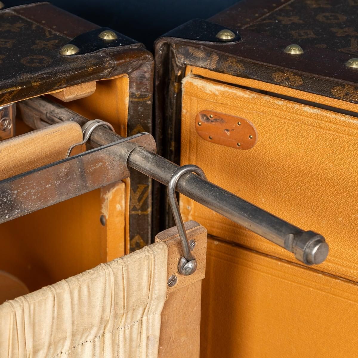 photo vintage 20th Century Louis Vuitton Wardrobe Trunk In Monogram Canvas, France C.1950