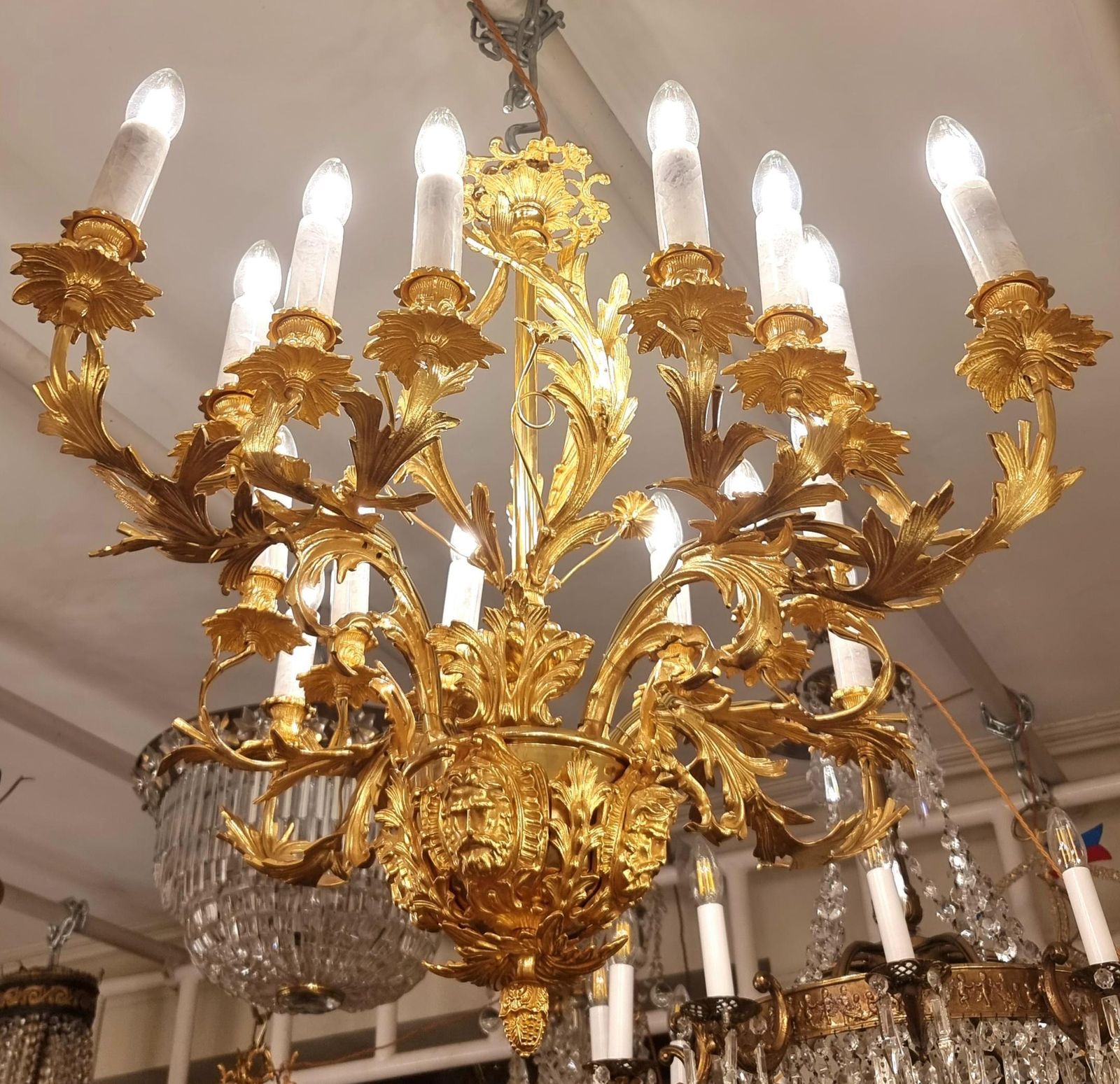 Excellent French Rococo Gilt Bronze Chandelier photo furniture