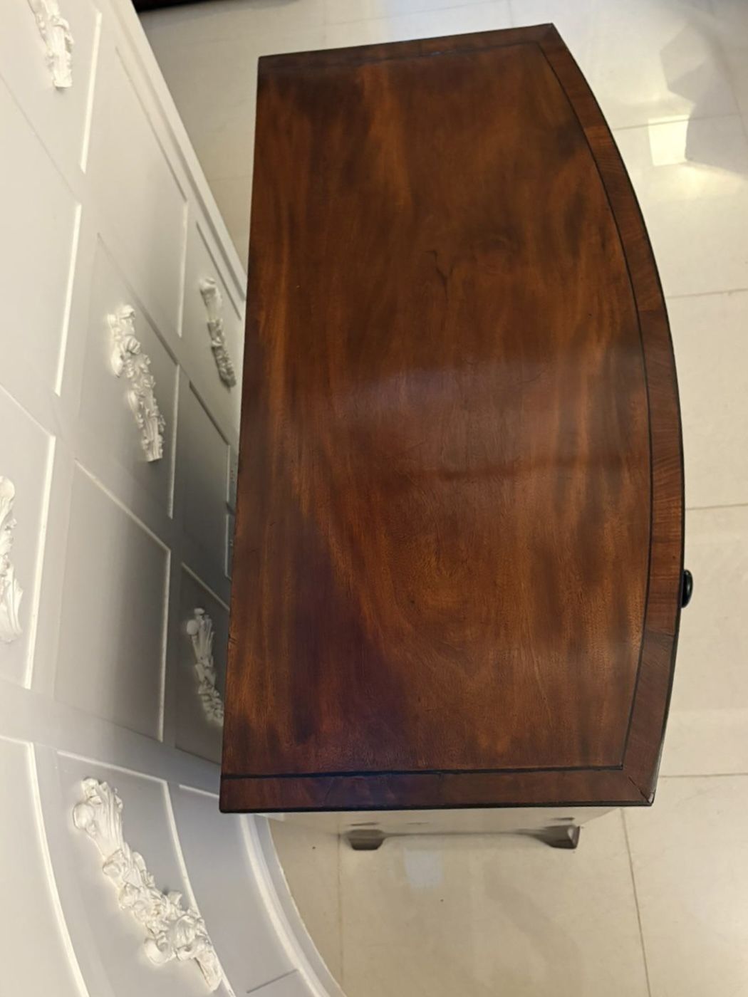 Outstanding Quality Antique Figured Mahogany Bow Fronted Chest Of 5 Drawers photo vinterior