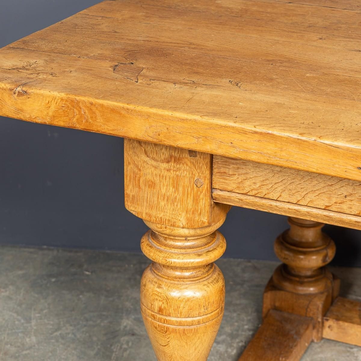 Antique 20th Century Spanish Oak Refectory Table C.1900 photo vinterior