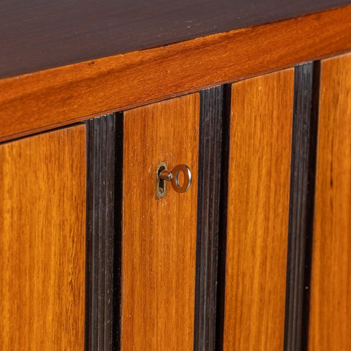 17403.0 Mid 20th Century Italian Striped Wooden Buffet By Paolo Buffa C.1950 photo