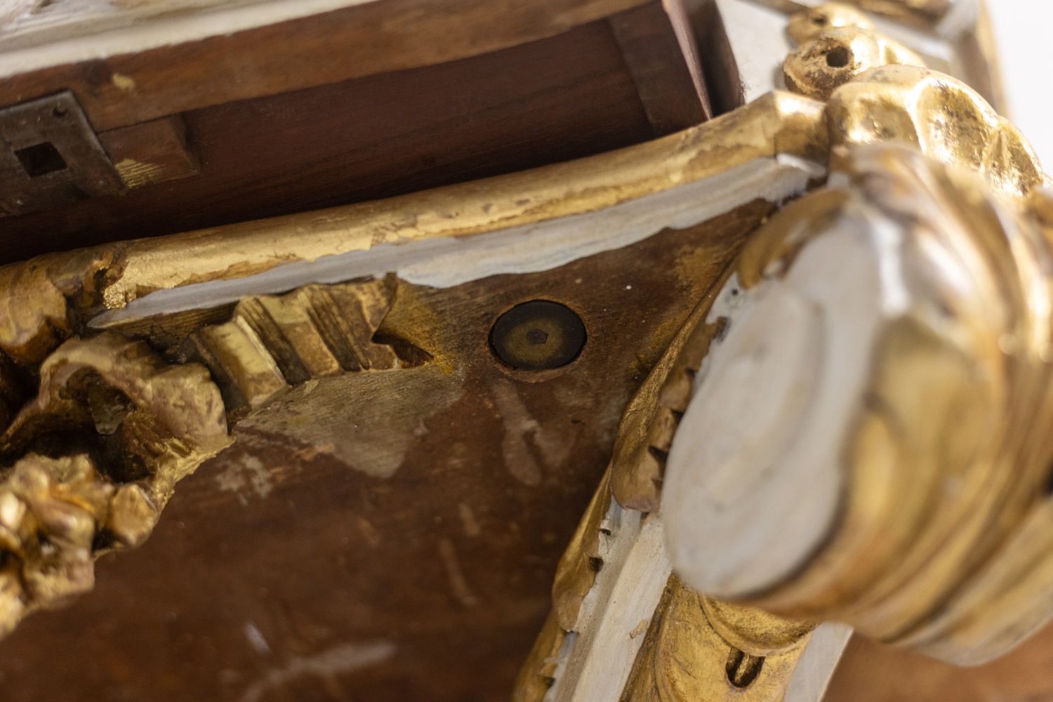 photo furniture Console In Gilded And Lacquered Wood In Louis XVI Style. Circa 1900.