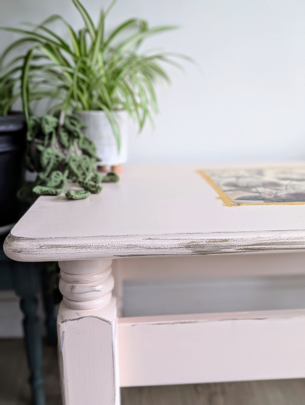 Furniture Upcycled Coffee Table Frenchic Sweet Cheeks Pink photo