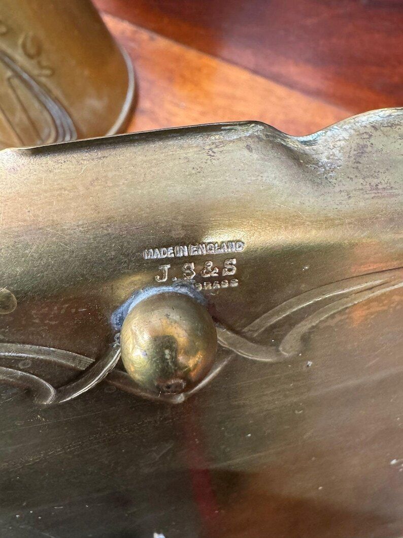 Antique Joseph Sankey Brass Jugs & Tray / Art Nouveau Pair Of Pitchers Vases photo vinterior