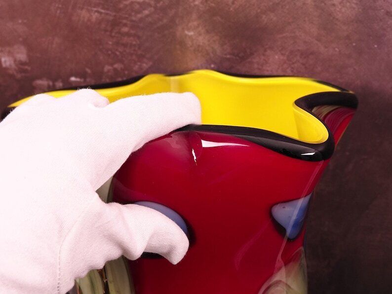 Elegant Murano Glass Vase: Handcrafted Venetian Art Piece For Luxury Home Decor photo buy
