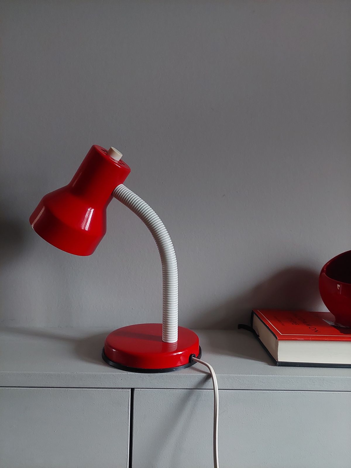 Mid Century Veneta Lumi Gooseneck Desk Lamp Postmodern Adjustable Light 80s photo vintage