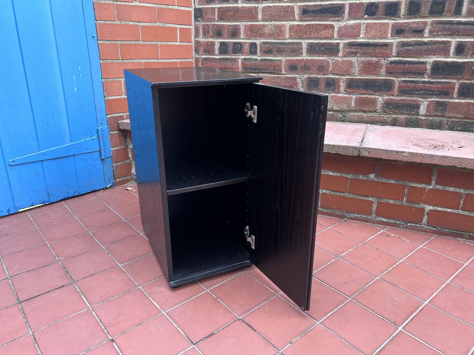 photo vintage Original Punt Mobles Lituratura Classic And Side Cabinets   Designed By Vicent Martínez
