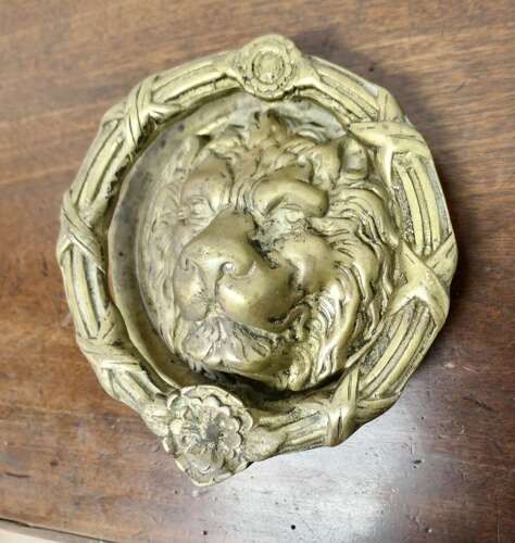 Heavy Gothic Lion’s Mask Brass Door Knocker photo vinterior
