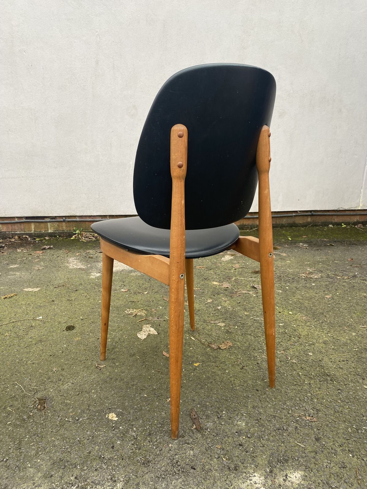 Pegase Chairs By Pierre Guariche For Baumann, 1960s, Set Of 4 photo furniture