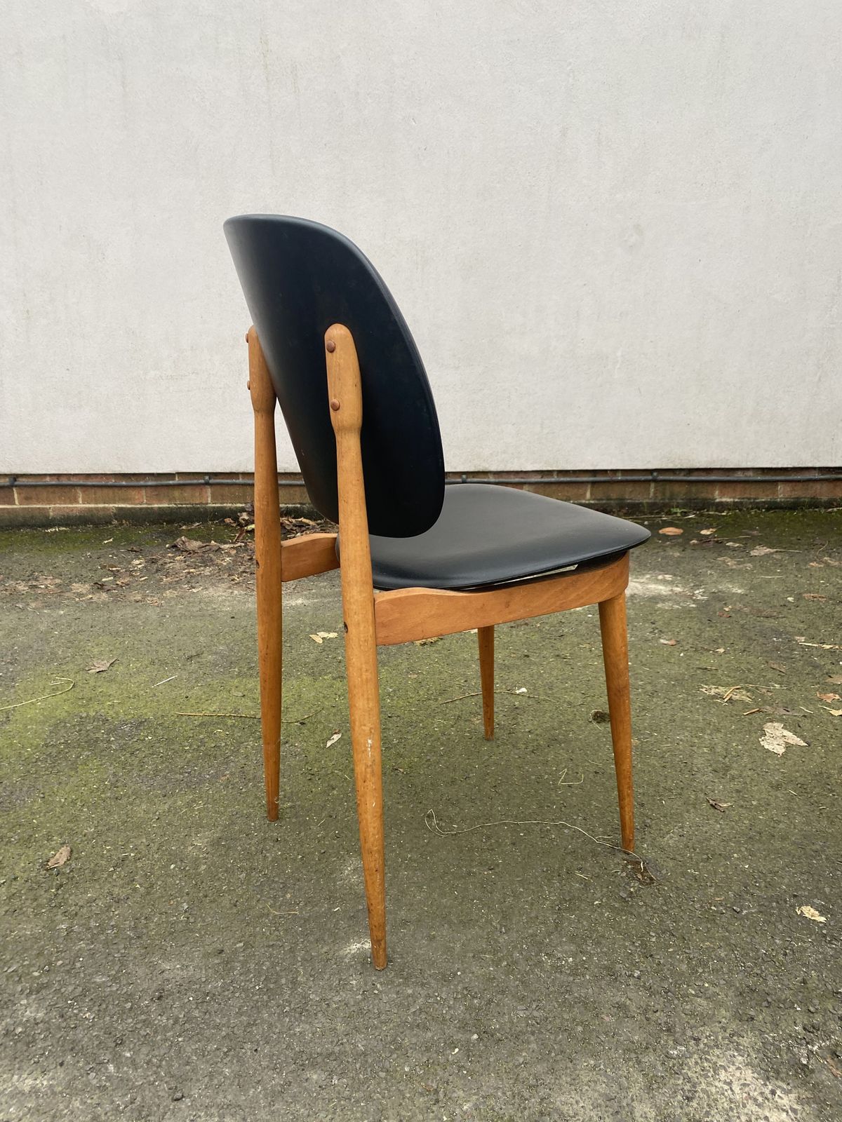 Pegase Chairs By Pierre Guariche For Baumann, 1960s, Set Of 4 photo for sale