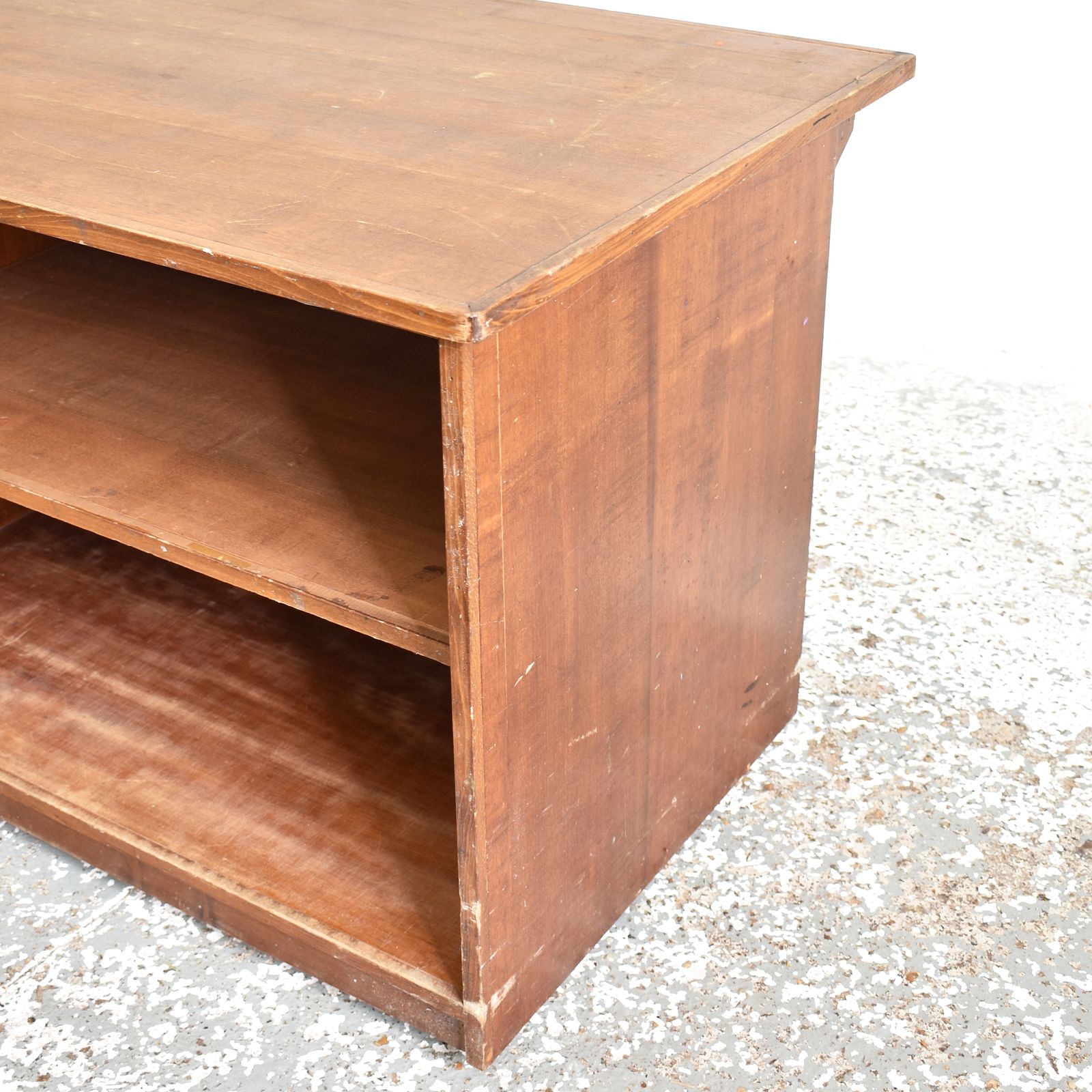 Wooden Pigeon Hole Storage Unit photo vinterior