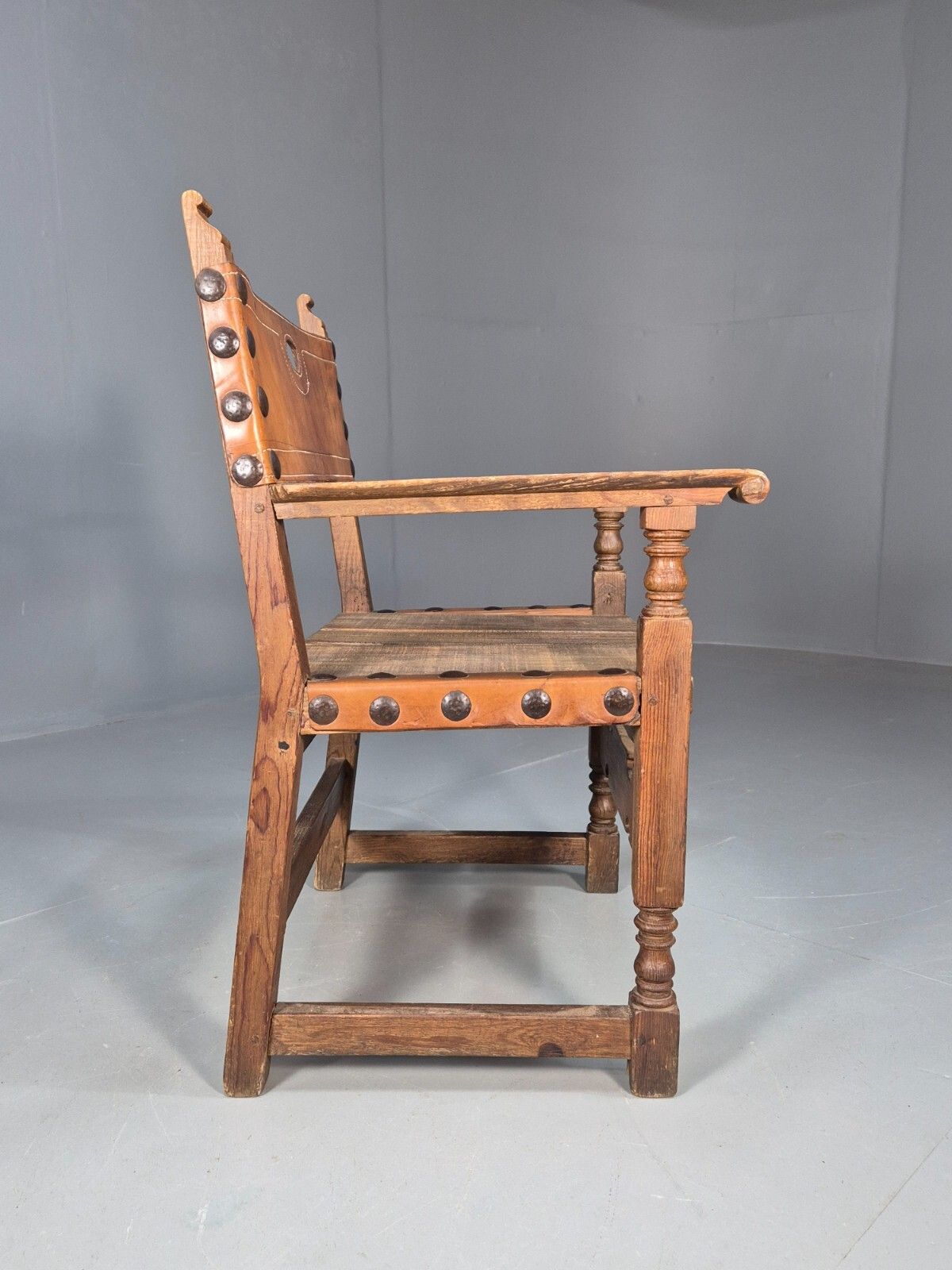 Furniture Vintage Lounge Chair Leather Carved Wood Spanish Style Antique Eb8175 Vcar photo