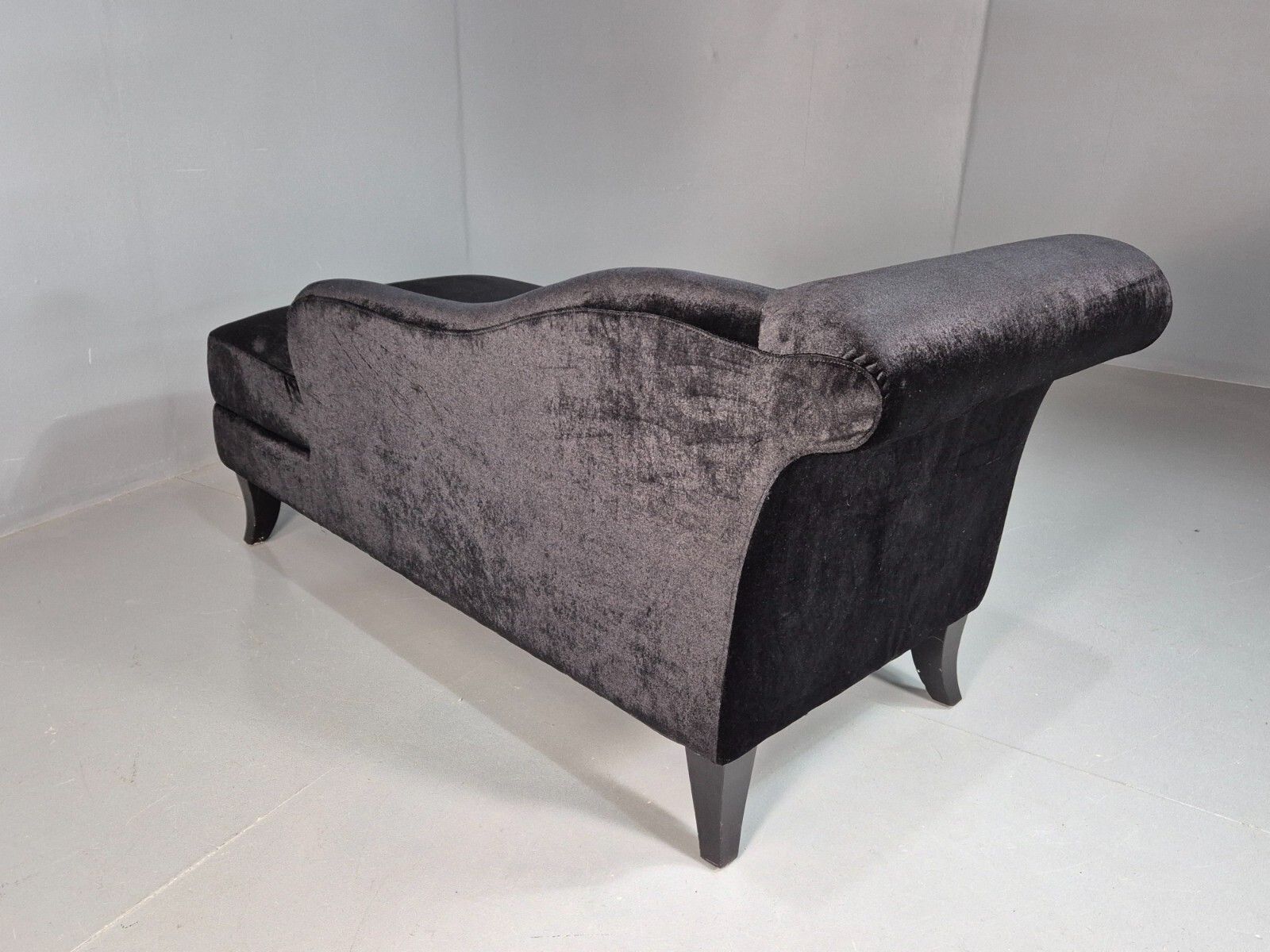 photo buy Vintage Chaise Lounge Black Velvet Velour Modern Eb8202 Vcha