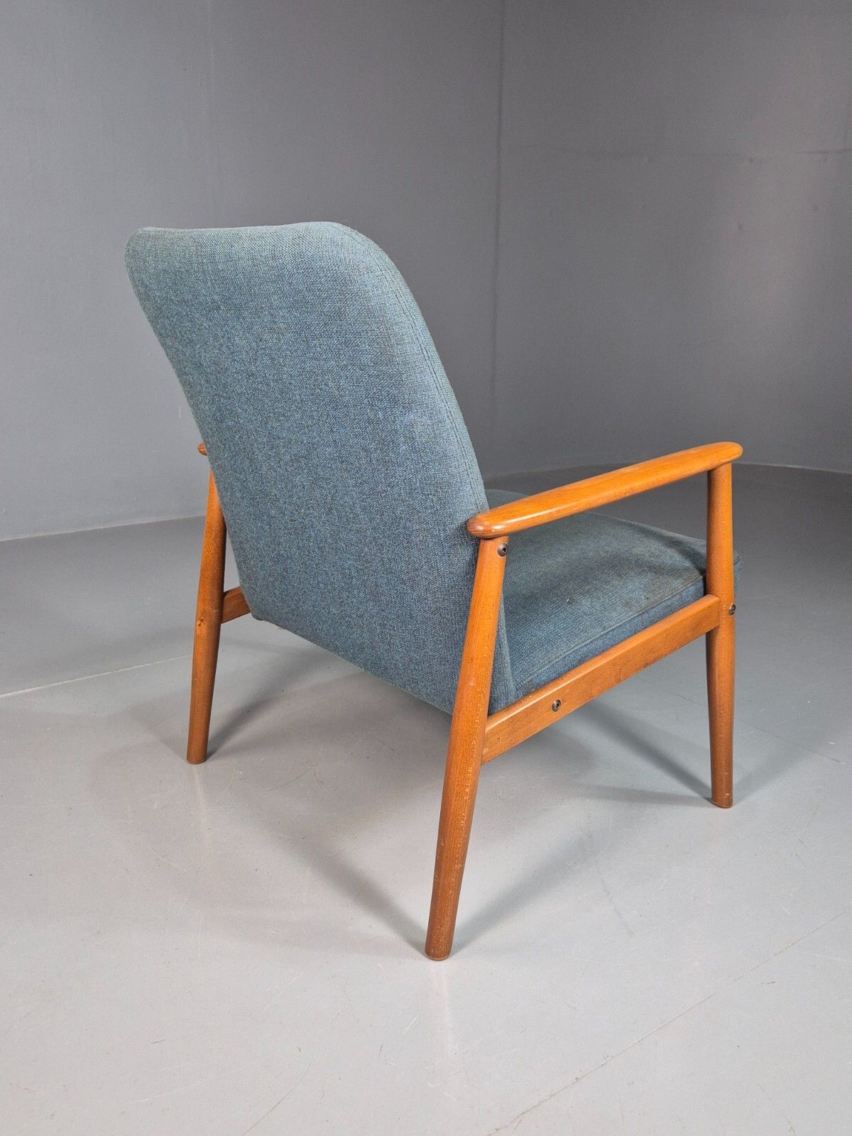 photo furniture Vintage Danish Lounge Chair Blue Upholstery Beech Frame Retro Mcm Eb7737 Mnor