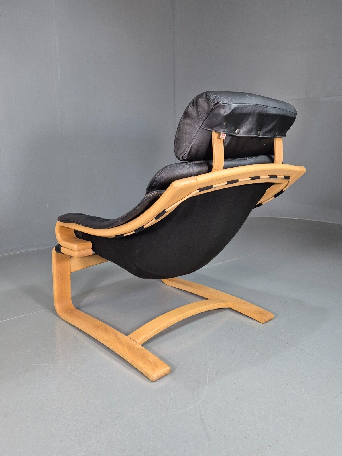 Vintage Danish Lounge Chair Black Leather Bentwood Skippers Retro Eb7591 Mben photo vintage