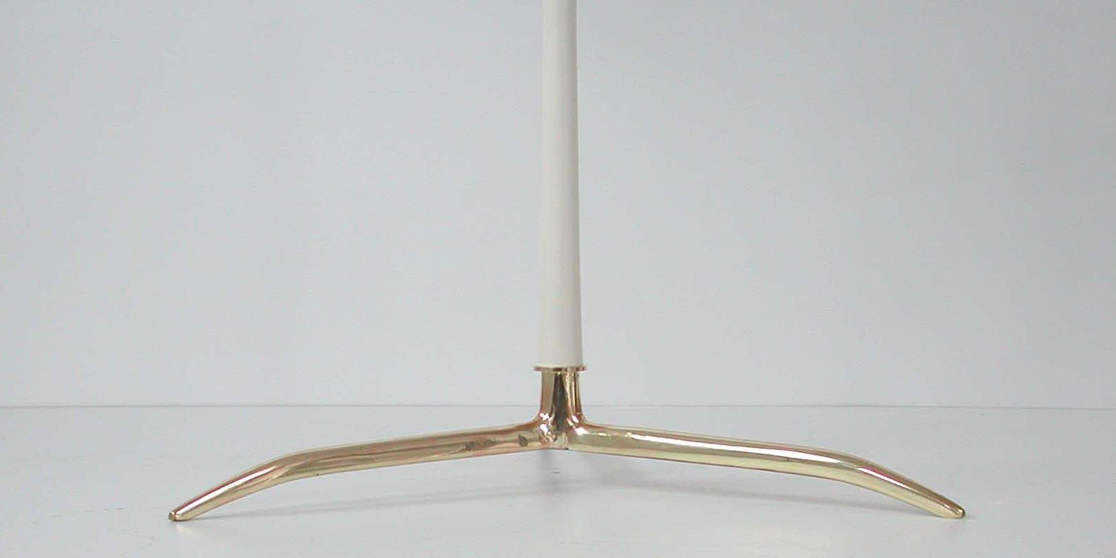 photo vinterior Modernist Brass & Glass Side Table, Vereinigte Werkstätten Munich, Germany 1950s