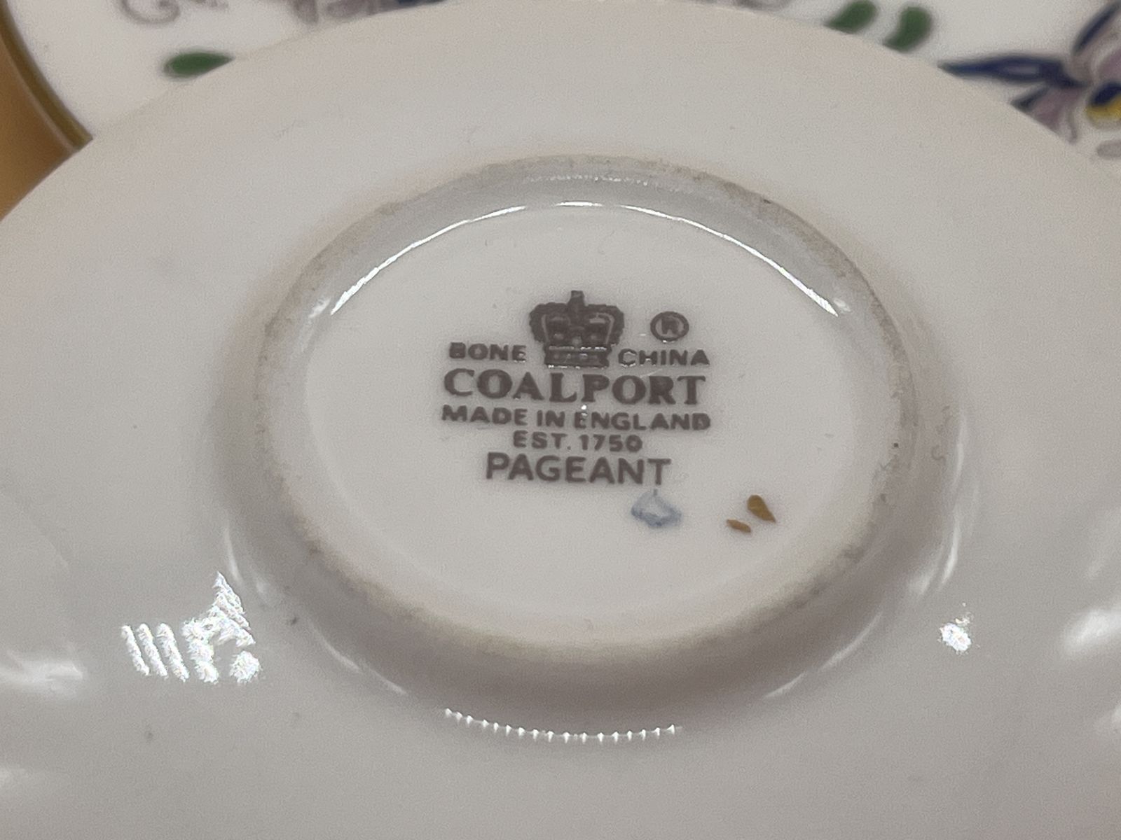 Coalport China Pageant Miniature Displaytea Set. Teapot, Creamer, Sugar, Cup, Saucer And Side Plate Trio. photo vinterior