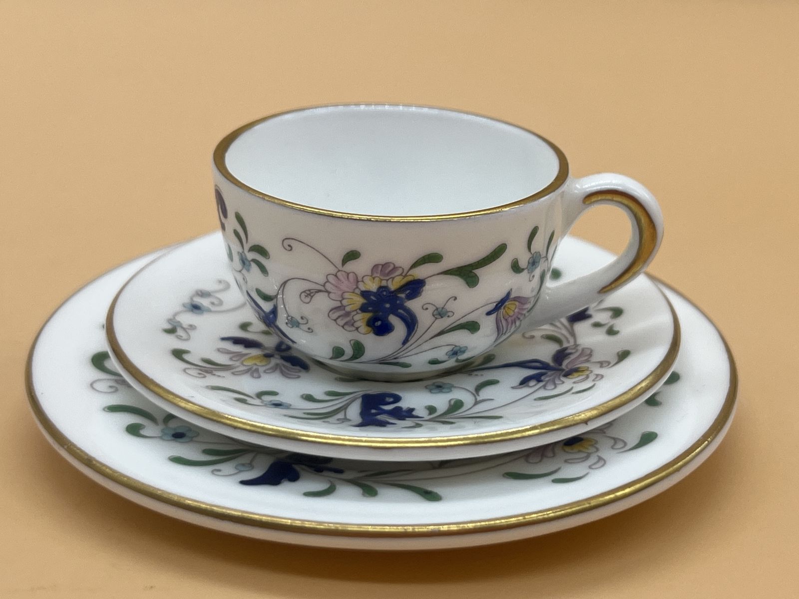 Coalport China Pageant Miniature Displaytea Set. Teapot, Creamer, Sugar, Cup, Saucer And Side Plate Trio. photo buy