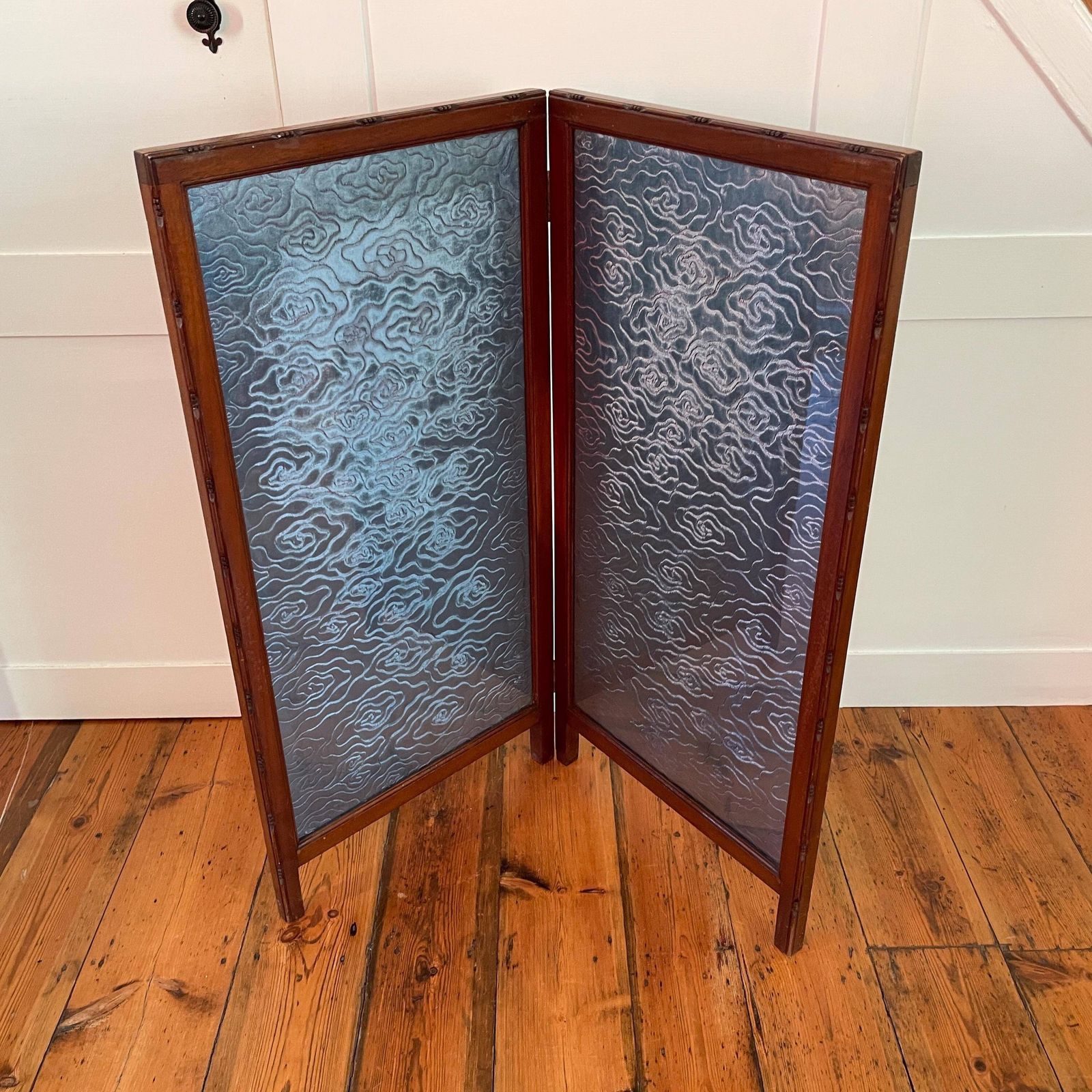Antique Oriental Chinese Fireguard Fireplace Screen Wooden Frame Vintage Fire Guard Patterned Devore Fabric Blue Pattern Wood Freestanding