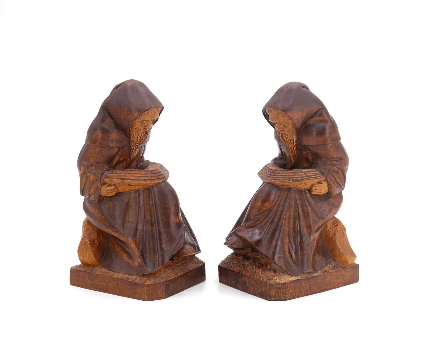 Franse Sculptuurachtige Boekensteun In Gesneden Hout, Monniken Lezend, Jaren 1980 / Donker Hout, Sculptuur, Kunst, Boekensteun, Klooster photo for sale