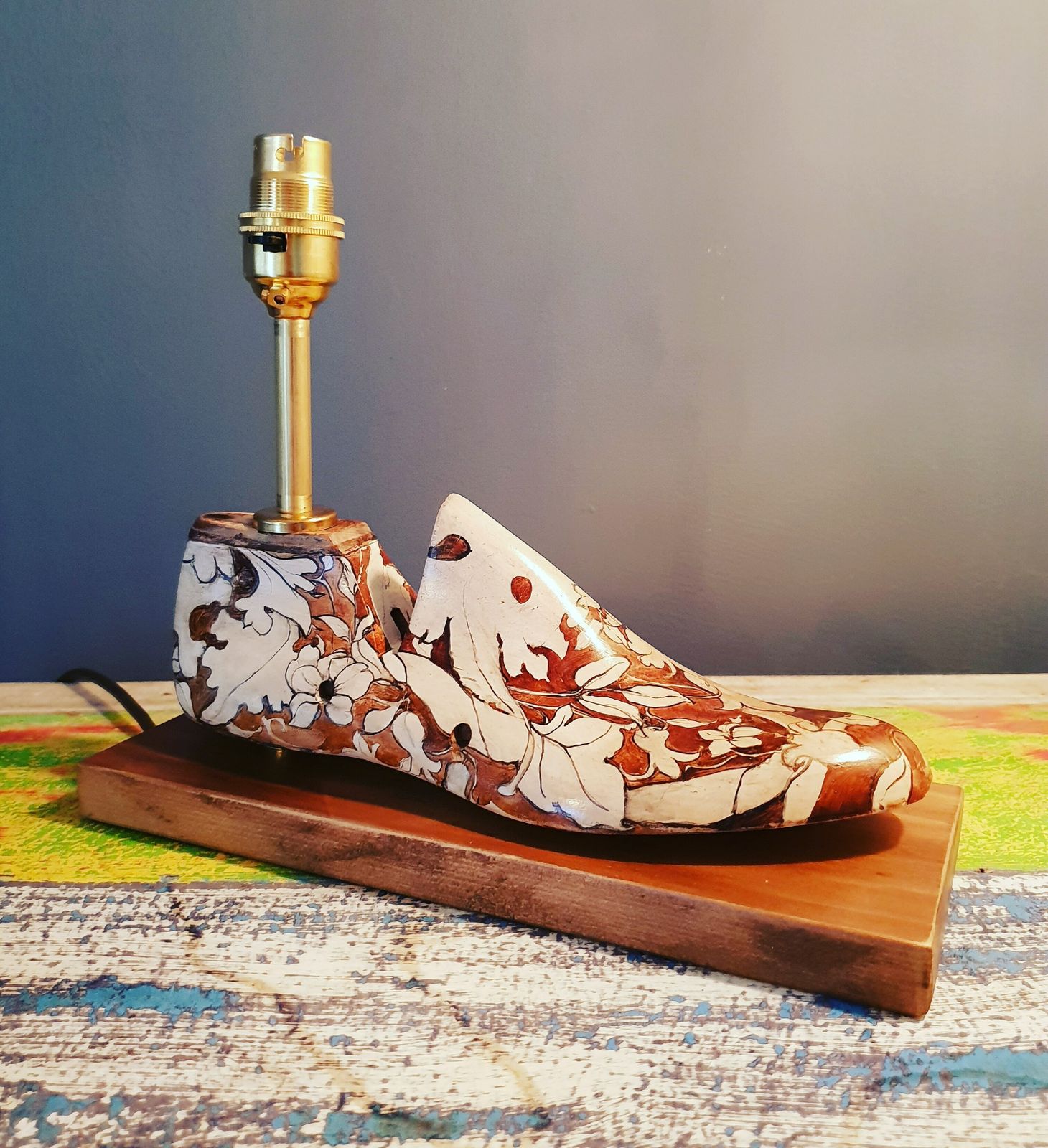 Hand Painted Mallorcan Show Last Lamp