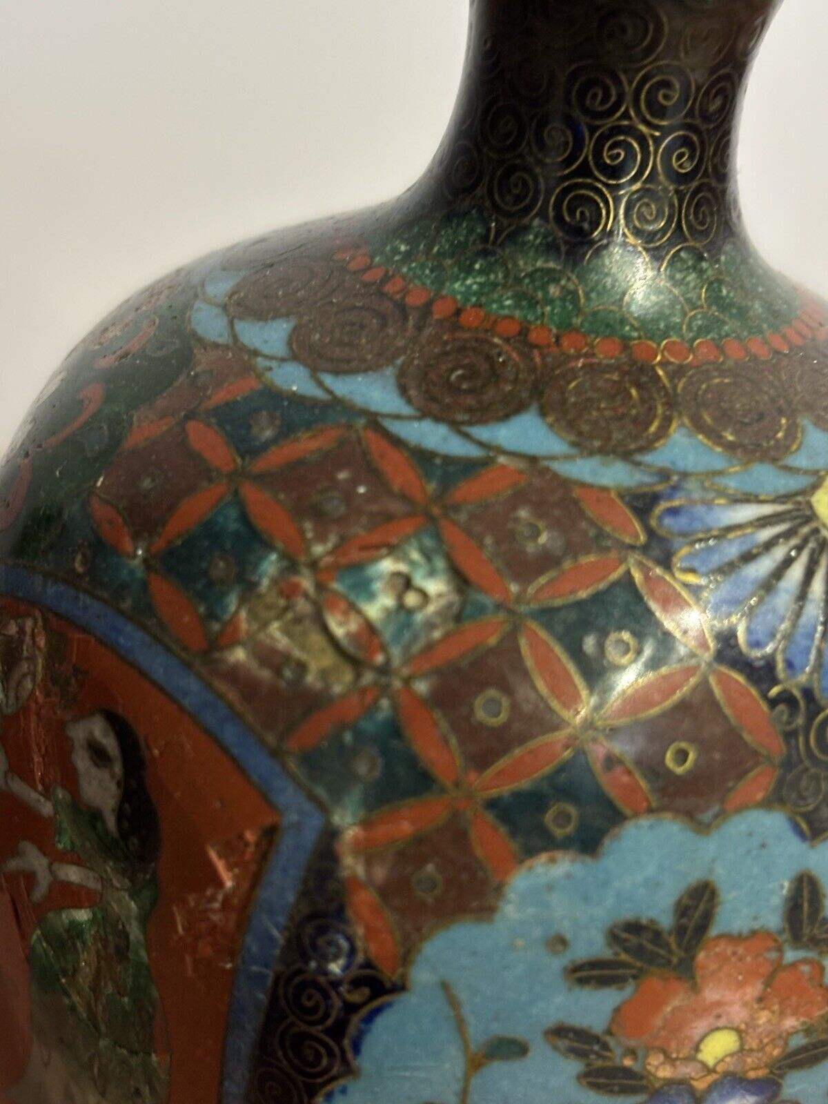 Antique Cloisonné Vases. Good Quality And Highly Decorated. photo 280.0