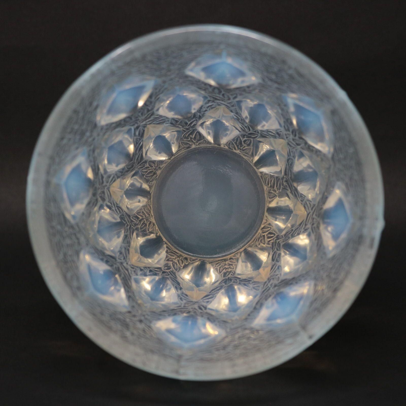Rene Lalique Opalescent Glass 'Rampillon' Vase photo for sale
