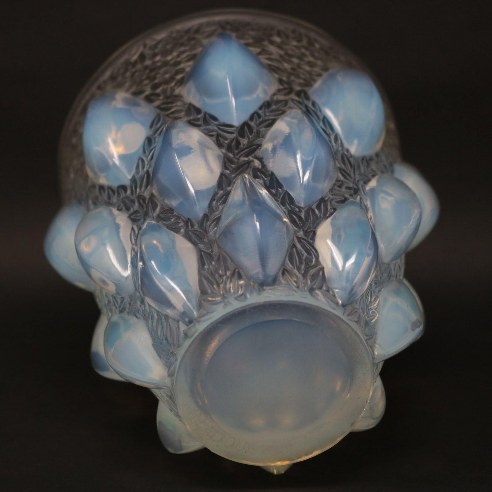 Rene Lalique Opalescent Glass 'Rampillon' Vase photo Home Decor