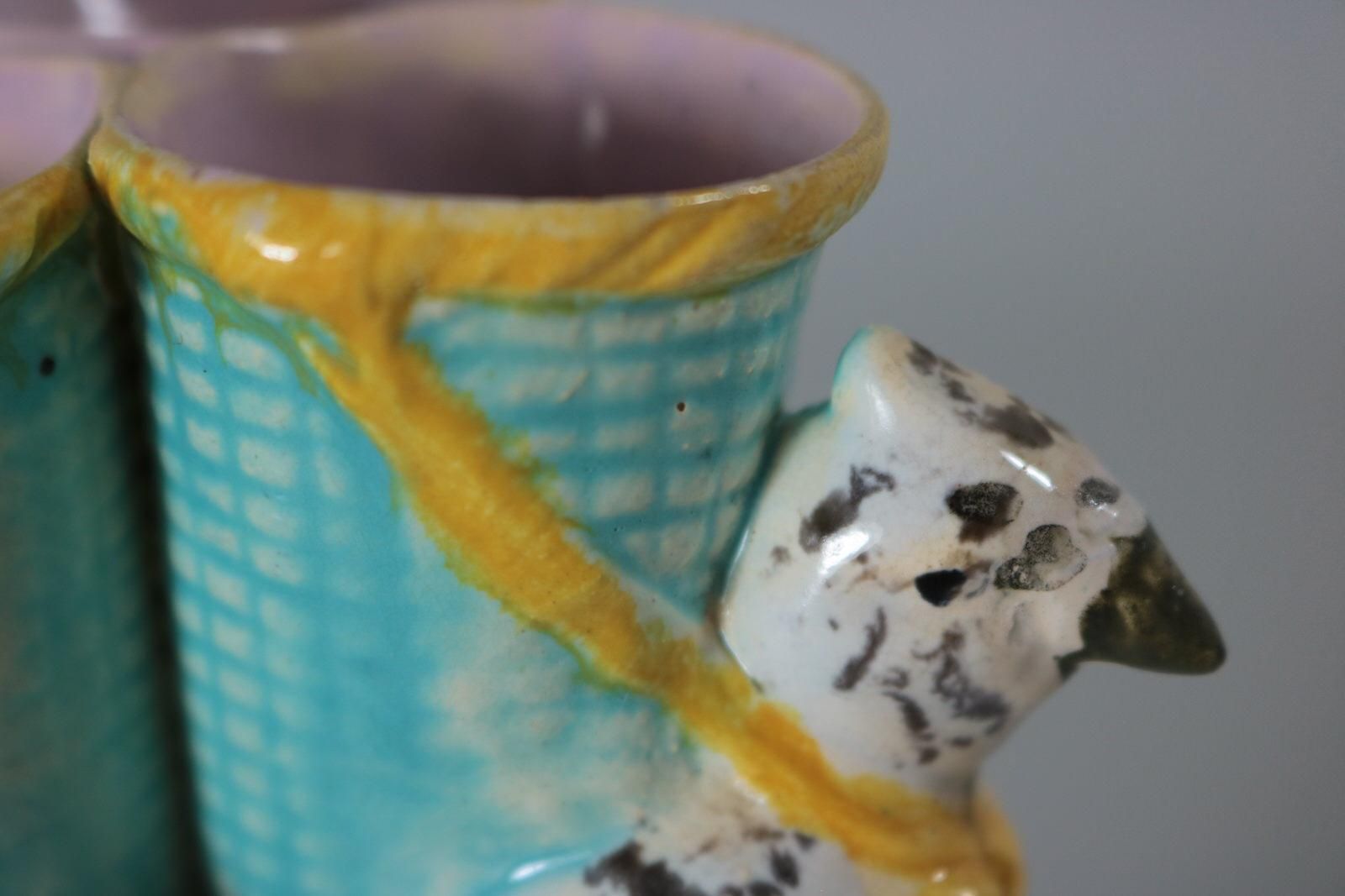 707.0 English Majolica Bird Triple Throated Vase photo