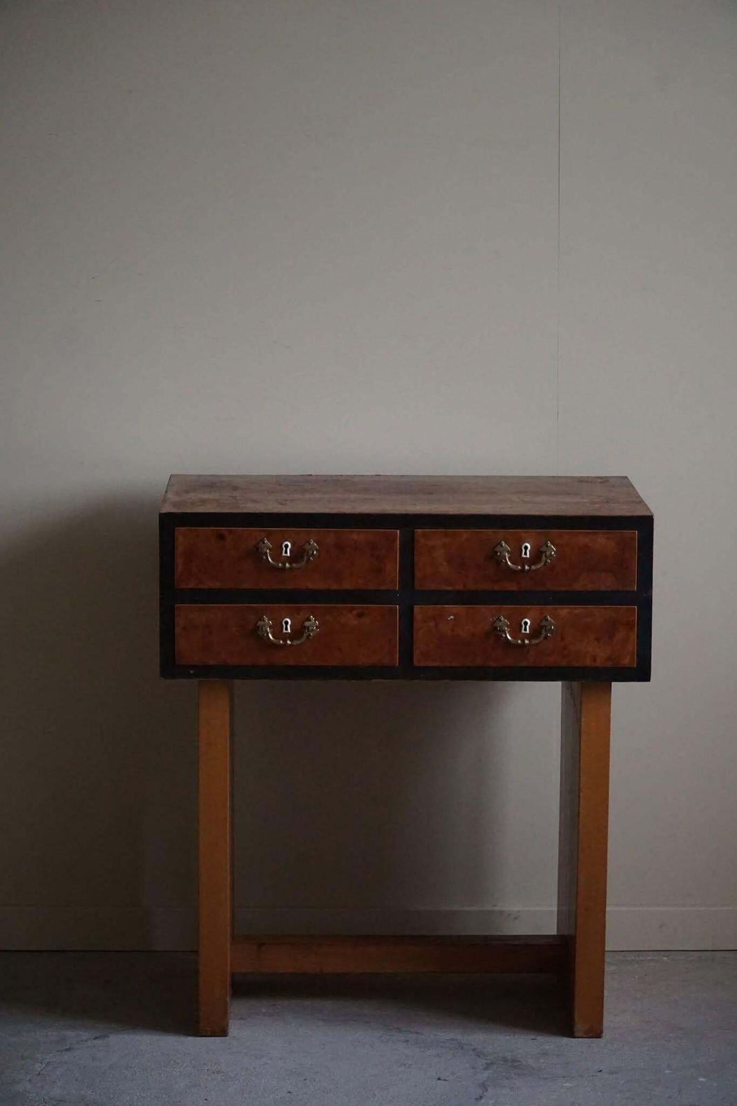 1114.0 Danish Art Deco Console Table With Drawers In Elm & Burl Wood, 1940s photo