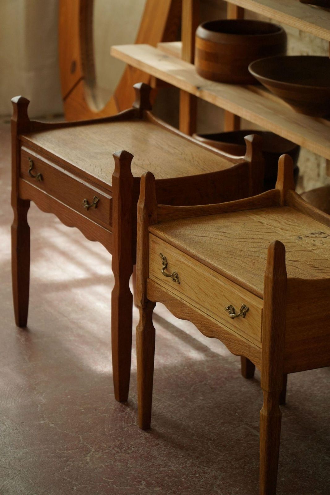 photo vinterior Henning Kjærnulf, Night Stand In Oak, Danish Modern, "Razorblade", 1960s