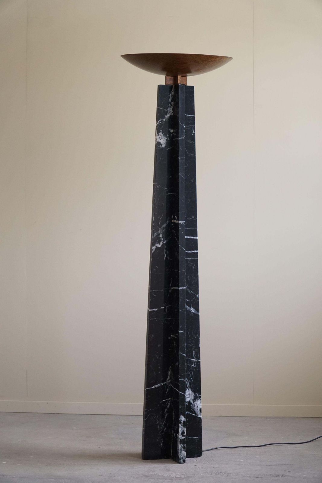 Massimo & Lella Vignelli, Floor Lamp In Copper & Marble, Wagneriana, Italy, 1986 photo for sale