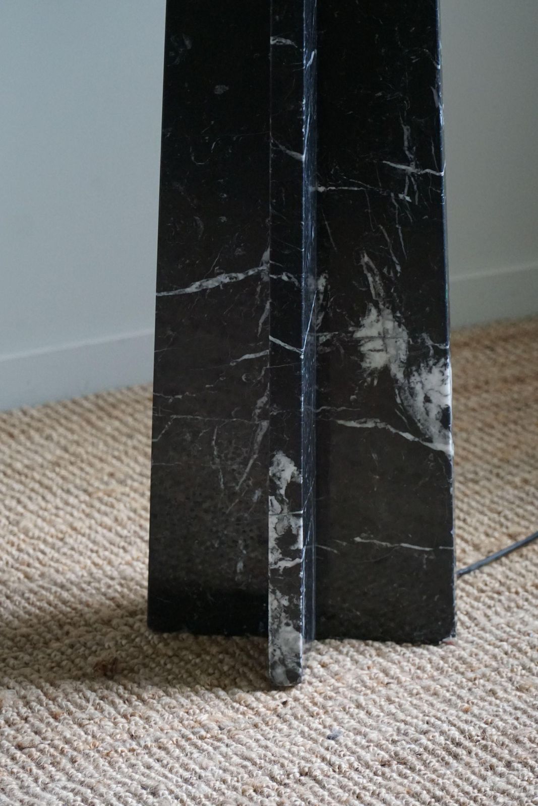 Massimo & Lella Vignelli, Floor Lamp In Copper & Marble, Wagneriana, Italy, 1986 photo vinterior