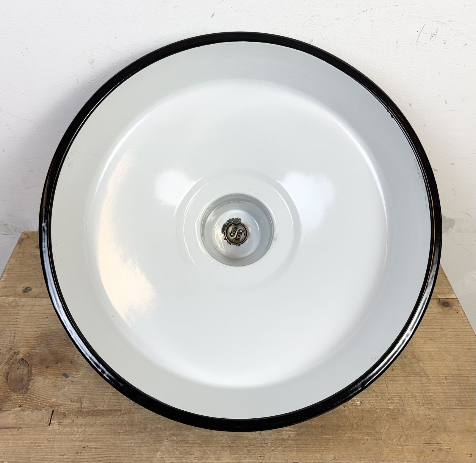 photo buy Industrial Green Enamel Factory Pendant Lamp, 1960s, 2x