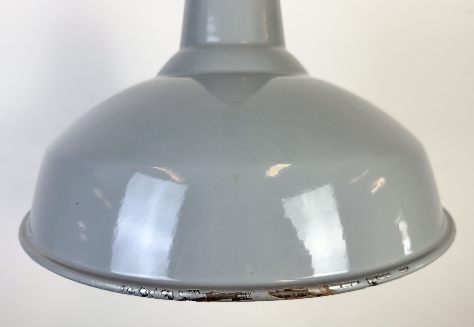 Industrial British Grey Enamel Factory Pendant Lamp, 1960s, 2x photo vinterior