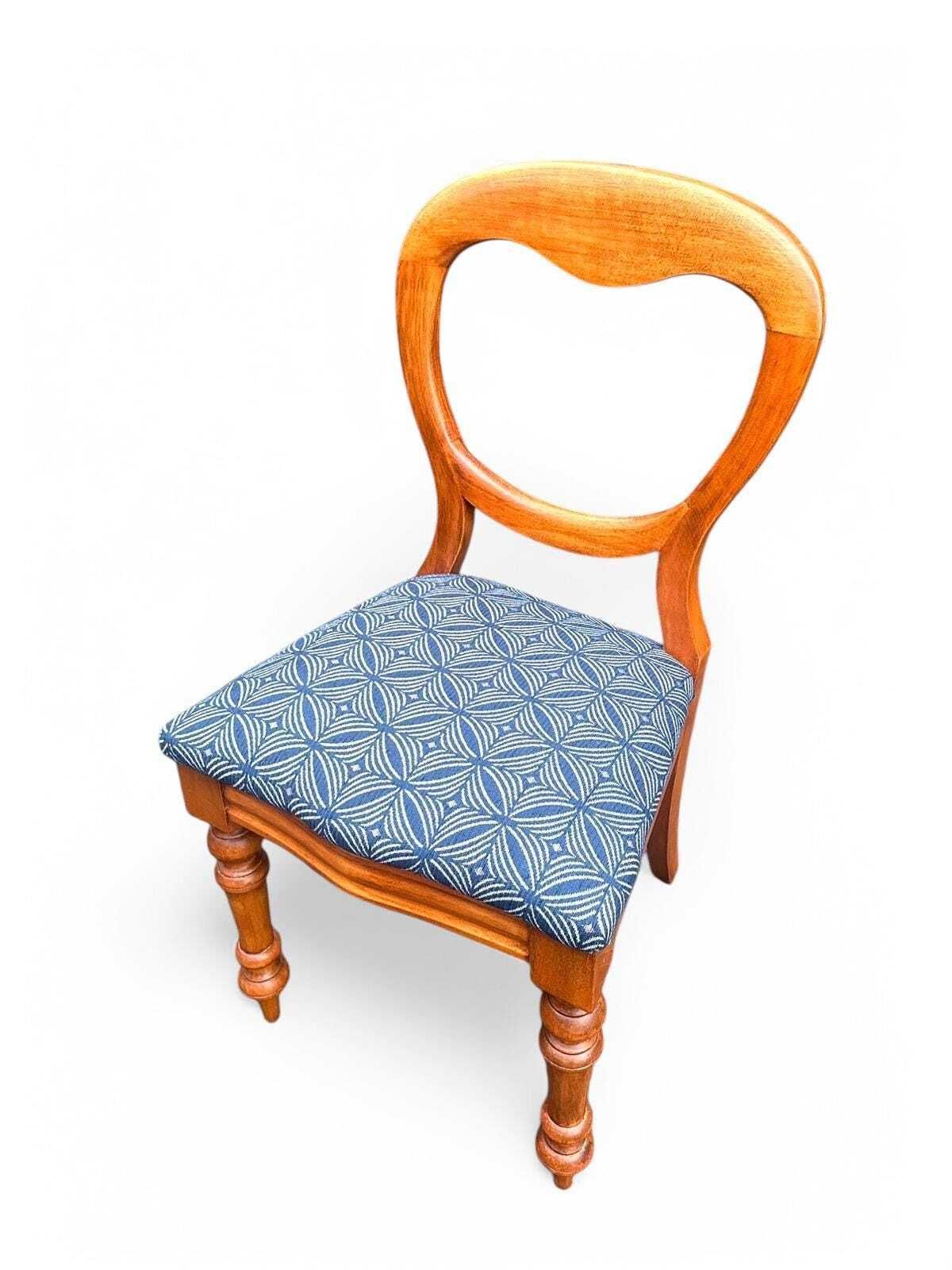 Vintage Balloon Back Bedroom Chair / C1970 / Wooden Frame / Blue Fabric photo buy
